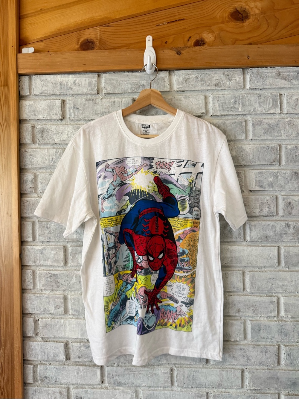 White Spider-Man Comic Graphic Short Sleeve Tee - Men